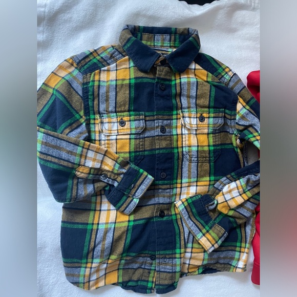 Boys 6/7 Bundle - Phillies Hoodie, Cotton Flannel, Navy Tee, Shorts, Pull Pants - Picture 9 of 16